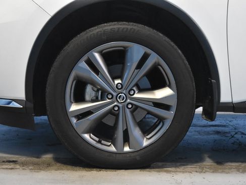 Certified 2019 Nissan Murano Platinum image 24