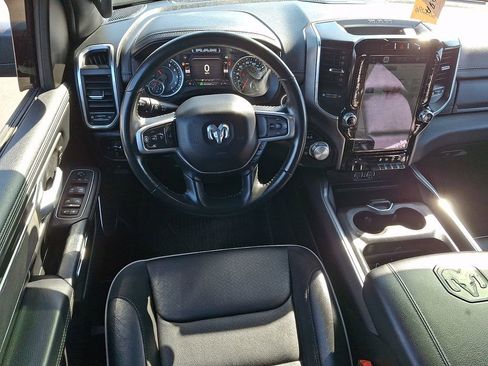 Used 2022 RAM 1500 Laramie w/ Sport Appearance Package image 11