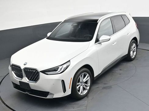 Used 2025 BMW X3 xDrive30i image 28