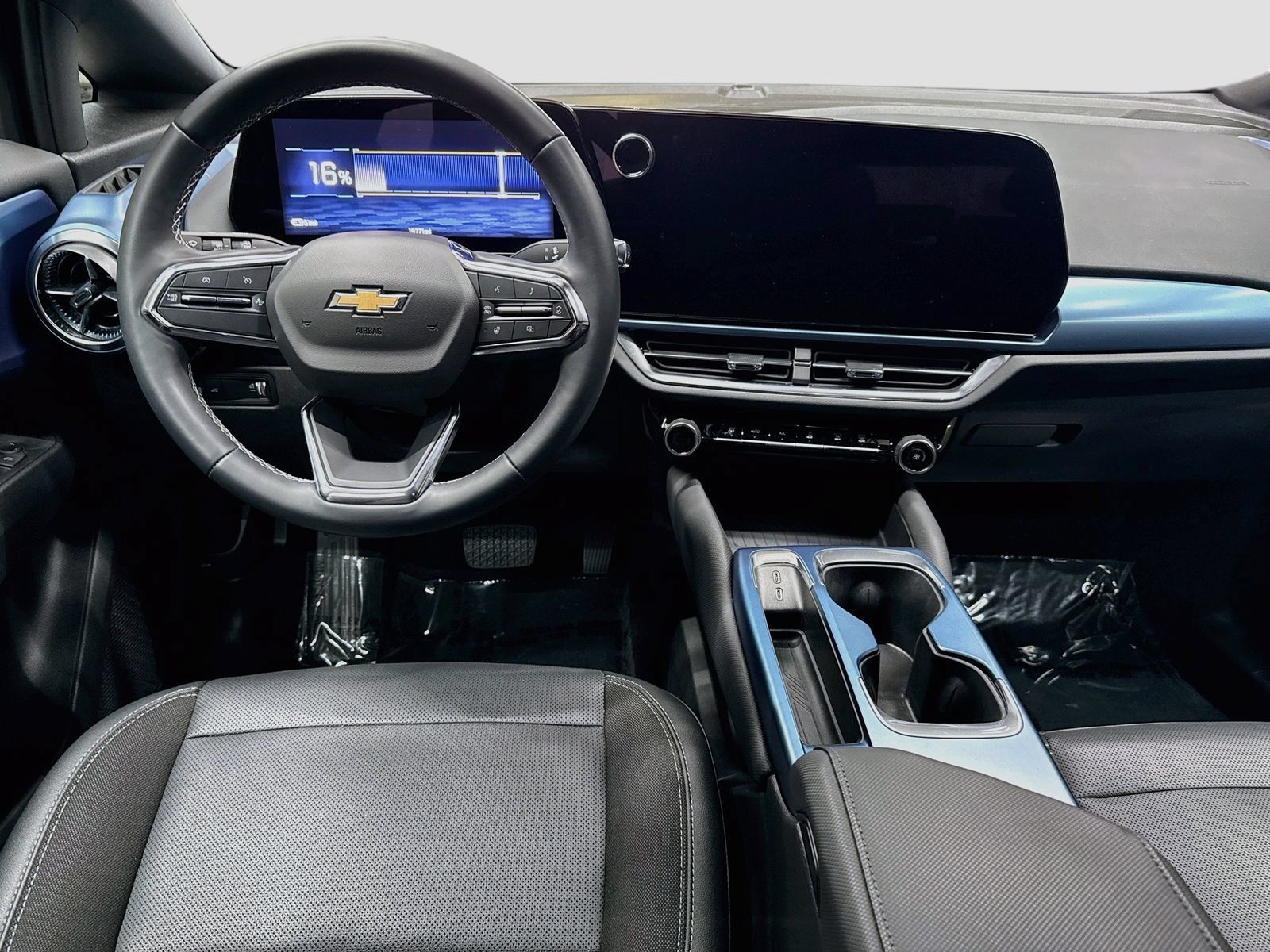 Used 2024 Chevrolet Equinox EV LT FWD image 24