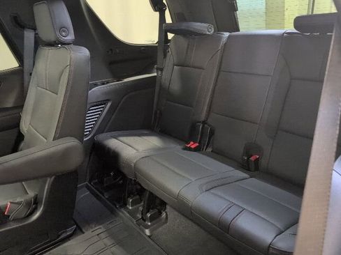 Used 2025 Chevrolet Tahoe RST w/ Comfort Package AWD/4WD image 21