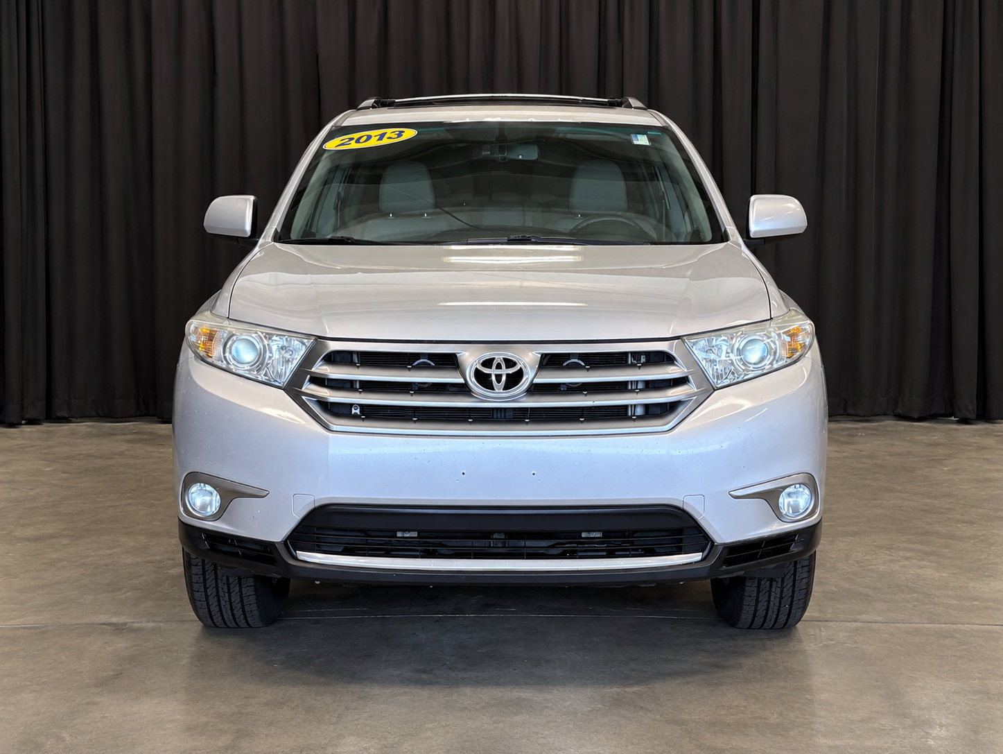 Used 2013 Toyota Highlander SE FWD image 5
