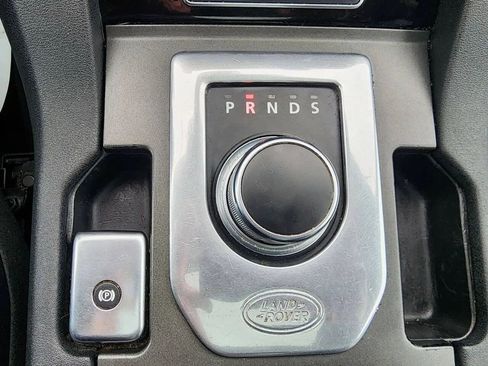 Used 2015 Land Rover LR4 HSE image 27