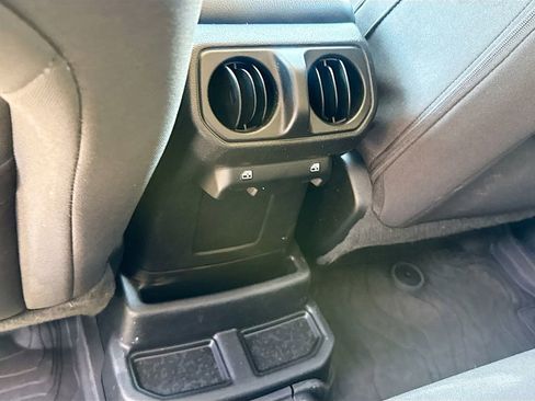 Used 2023 Jeep Wrangler Unlimited w/ Cold Weather Group AWD/4WD image 29