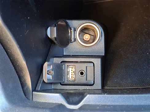 Used 2017 Toyota Camry XSE image 24