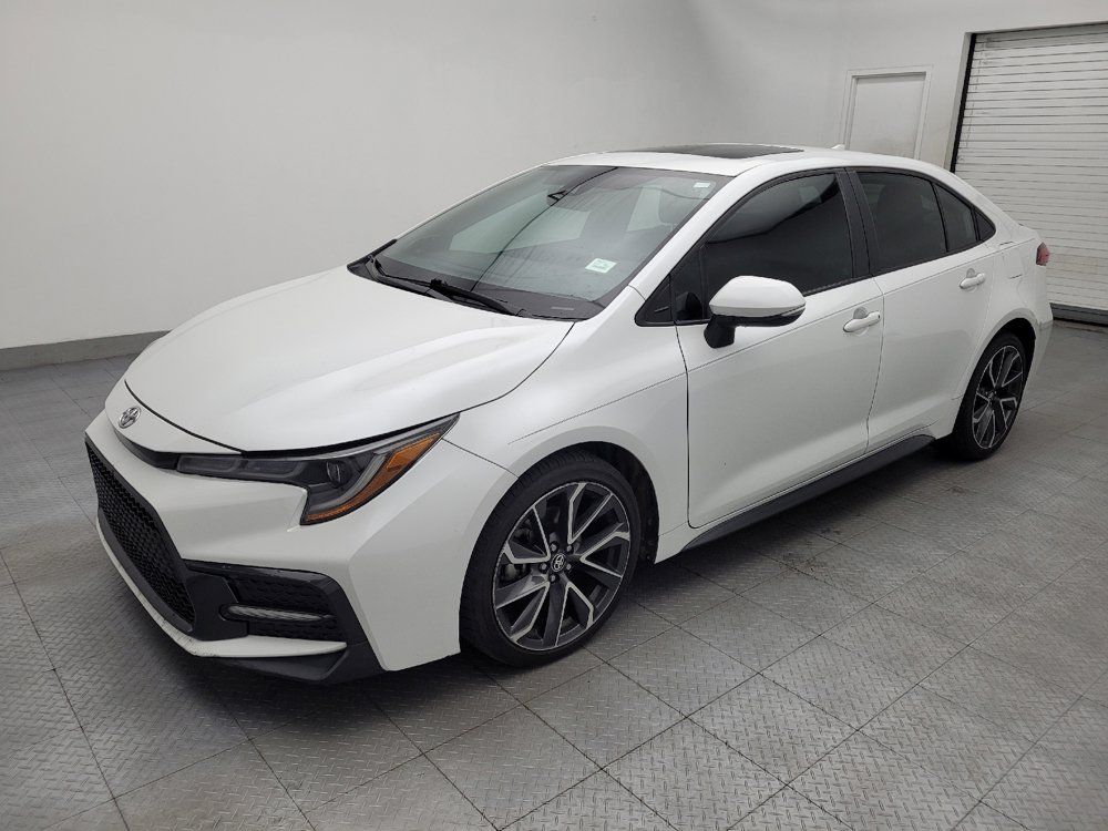 Used 2022 Toyota Corolla XSE FWD image 2