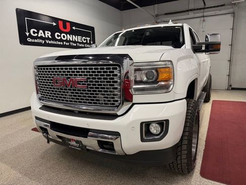 Used 2016 GMC Sierra 3500 Denali w/ Duramax Plus Package AWD/4WD image 5
