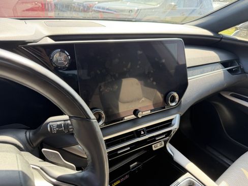 Used 2024 Lexus RX 350 Premium w/ Accessory Package (Z1) FWD image 13