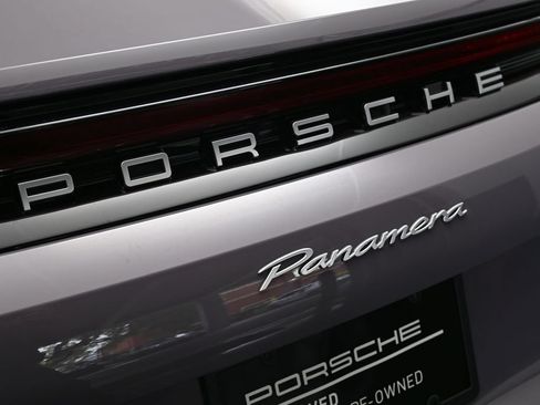 Certified 2024 Porsche Panamera image 32