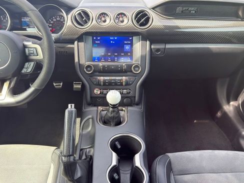 Used 2019 Ford Mustang Shelby GT350 w/ Technology Package RWD image 23