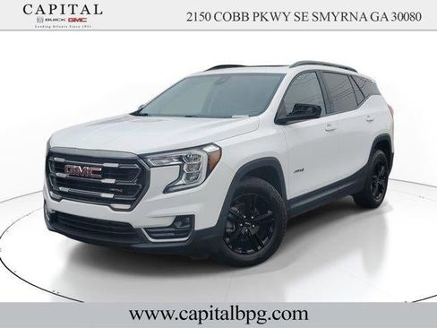 Used 2022 GMC Terrain AT4 image 1
