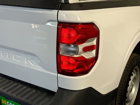 Used 2022 Ford Maverick XL image 33