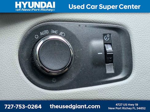 Used 2016 Cadillac SRX Luxury w/ Driver Awareness Package AWD/4WD image 32