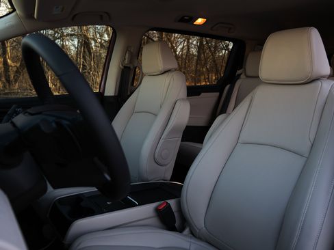 Used 2026 Honda Odyssey EX-L image 17