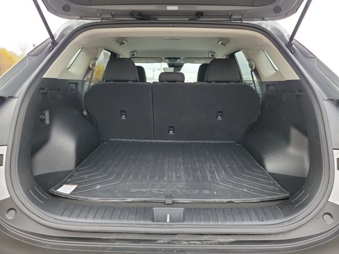 Used 2024 Kia Sportage LX image 17