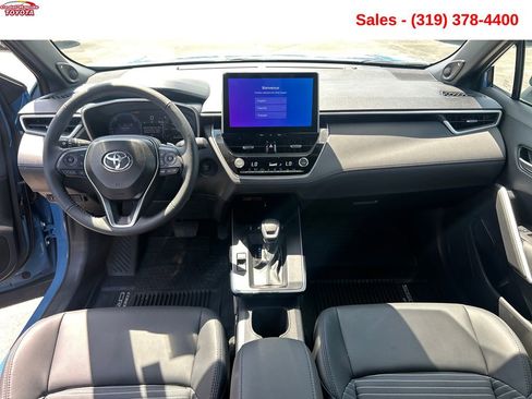 Used 2026 Toyota Corolla Cross AWD Hybrid w/ Convenience Package image 13
