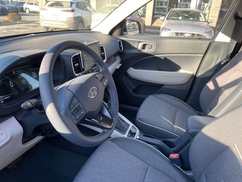 New 2026 Hyundai Venue SEL image 6