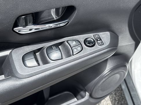 Used 2023 Nissan Kicks SV w/ Exterior Package FWD image 14