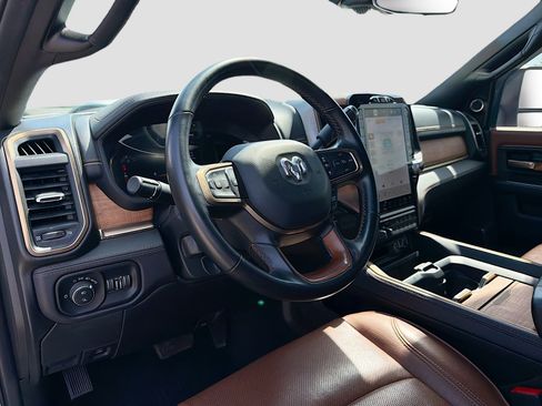 Used 2023 RAM 2500 Limited image 26