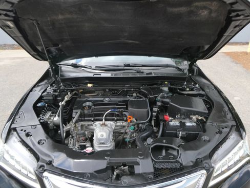 Used 2016 Acura TLX FWD image 35