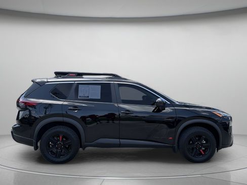 Used 2025 Nissan Rogue SV w/ Rock Creek Premium Package AWD/4WD image 2