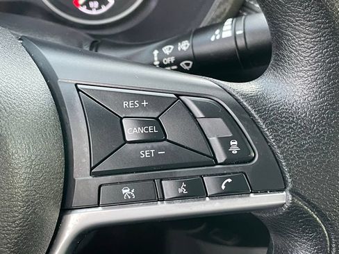 Certified 2023 Nissan Sentra SV FWD image 14