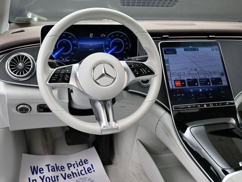 Used 2023 Mercedes-Benz EQE 350+ 4MATIC Sedan image 31