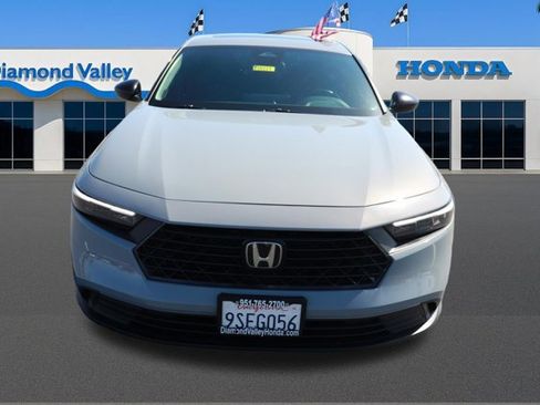 Used 2025 Honda Accord Sport image 2