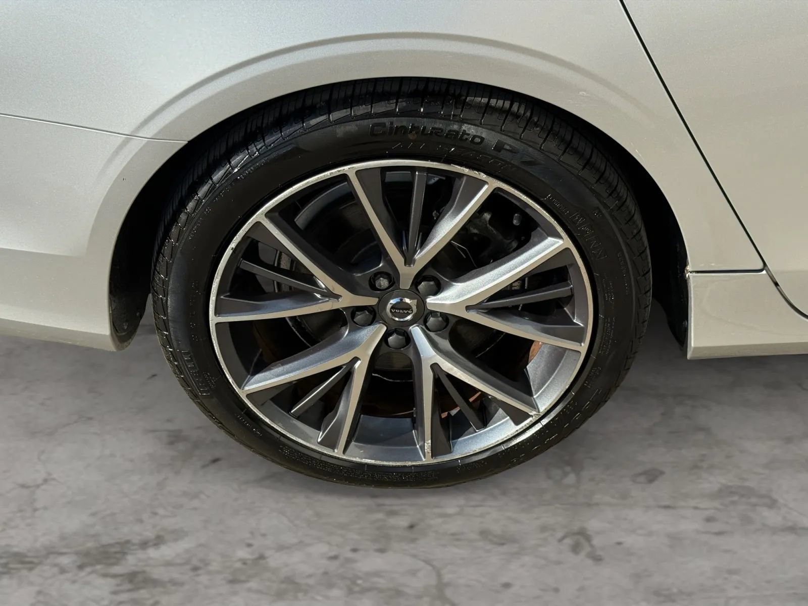 Used 2018 Volvo S90 T5 Momentum AWD/4WD image 45