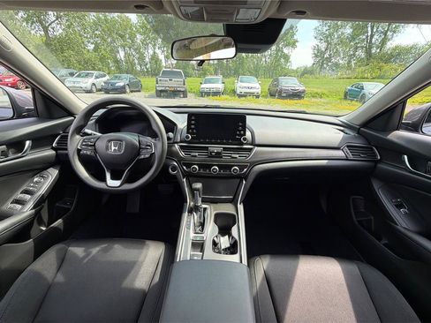 Used 2019 Honda Accord LX image 29
