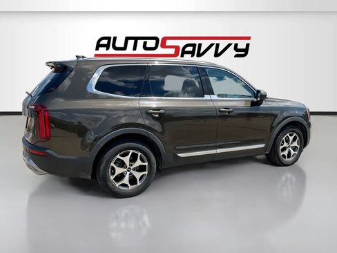 Used 2022 Kia Telluride EX FWD image 7