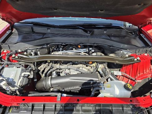 Used 2025 Ford Explorer ST-Line w/ ST-Line Street Pack AWD/4WD image 29