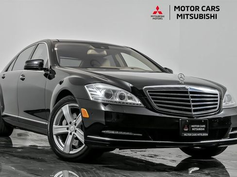 Used 2010 Mercedes-Benz S 550 4MATIC image 1
