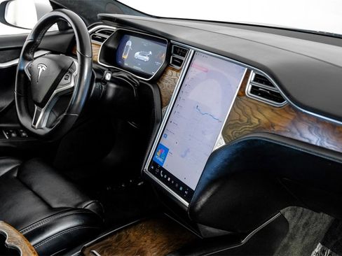 Used 2017 Tesla Model S 100D image 23