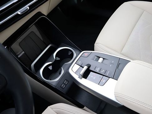 Used 2023 BMW X1 xDrive28i w/ Convenience Package image 27