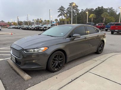 Used 2016 Ford Fusion SE