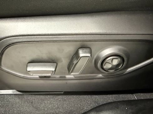 New 2025 Jeep Grand Cherokee Laredo X image 19