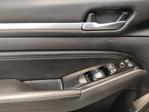 Used 2023 Nissan Altima 2.5 SV w/ SV Premium Package FWD image 27
