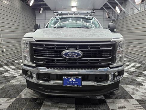 Used 2023 Ford F250 XL w/ Snow Plow Prep Package AWD/4WD image 3