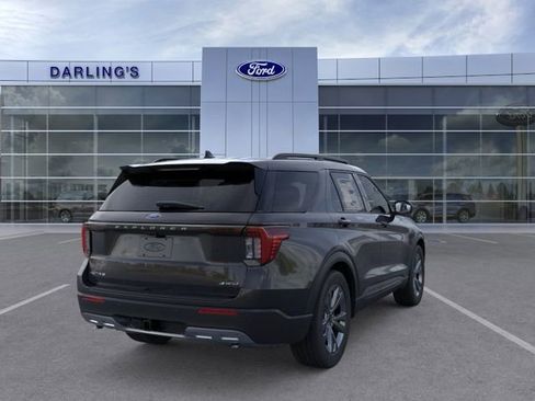 New 2026 Ford Explorer Active w/ Active Comfort Package AWD/4WD image 8