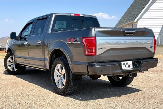 Used 2017 Ford F150 Platinum w/ Equipment Group 701A Luxury AWD/4WD image 4