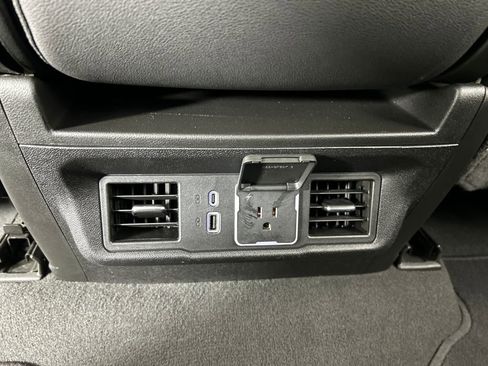 Used 2025 GMC Sierra 1500 SLT image 20