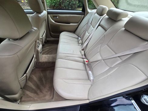Used 2000 Toyota Avalon XLS FWD image 20