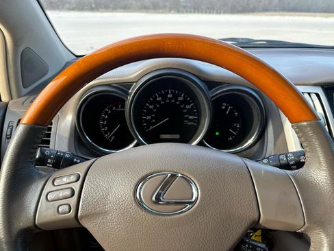 Used 2004 Lexus RX 330 AWD image 28