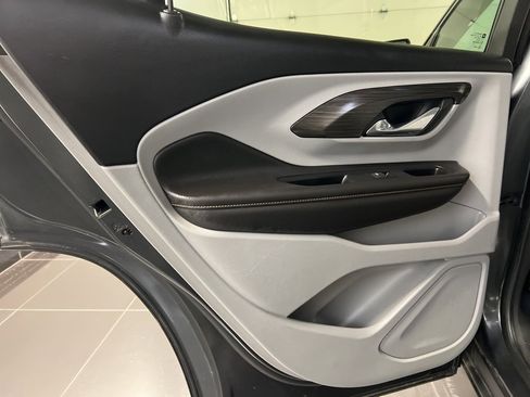 Used 2019 GMC Terrain SLT w/ Preferred Package image 32