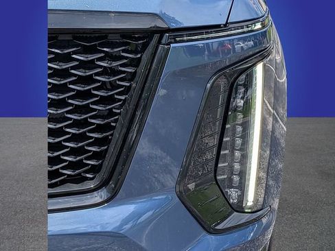 Certified 2026 Cadillac Escalade Platinum Sport AWD/4WD image 8