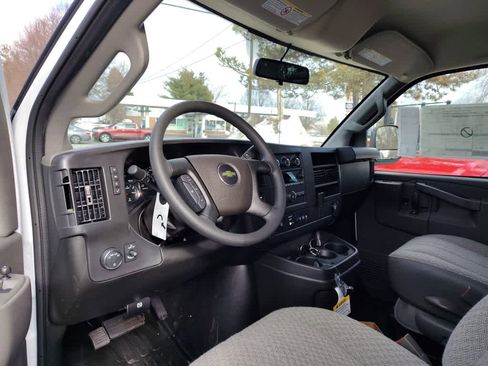 New 2025 Chevrolet Express 2500 w/ Driver Convenience Package image 20