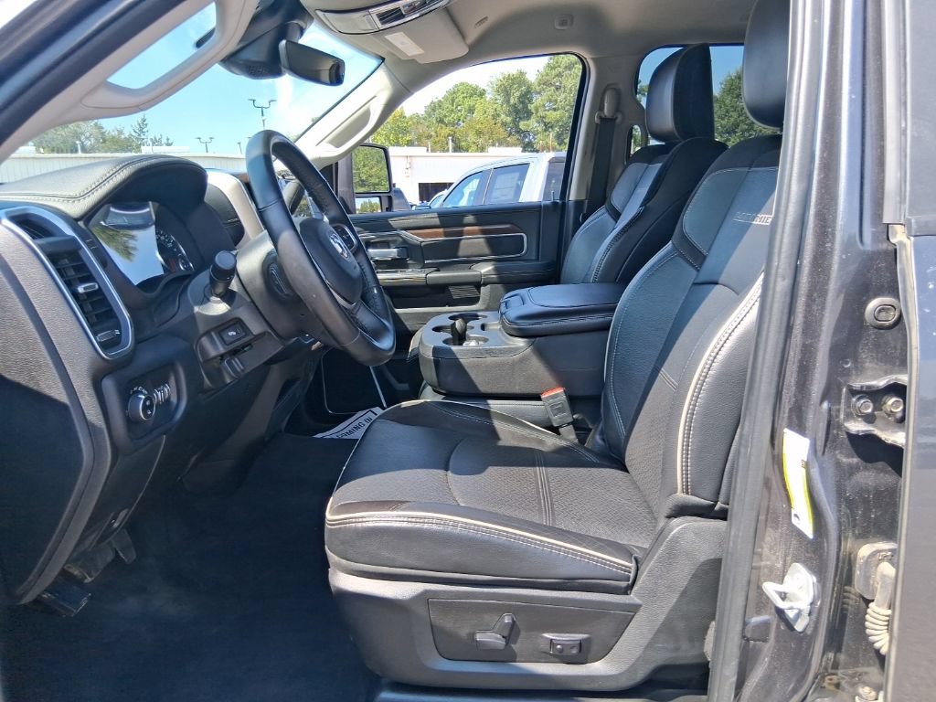 Used 2024 RAM 2500 Laramie w/ Safety Group AWD/4WD image 9