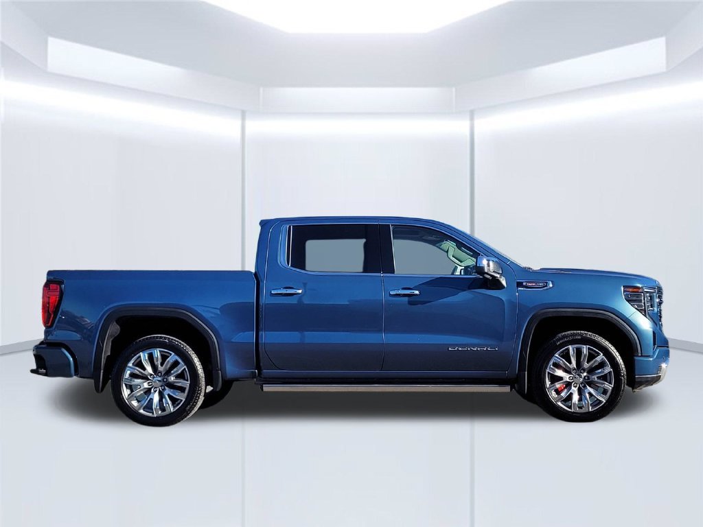 Used 2026 GMC Sierra 1500 Denali AWD/4WD image 3