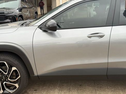 New 2026 Chevrolet Trax RS w/ Sunroof Package image 18